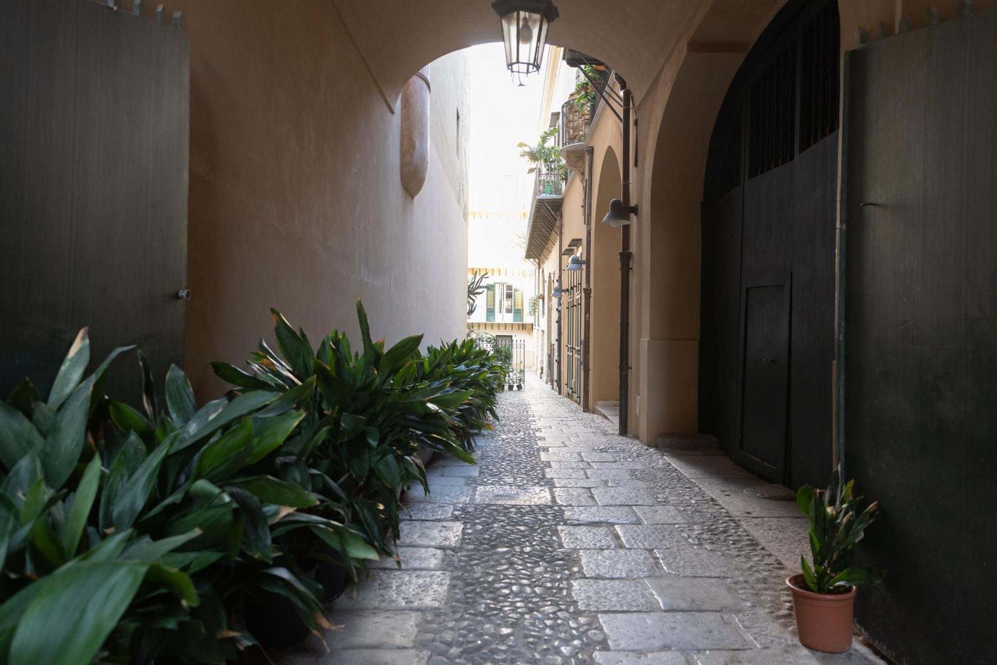 Dimora Artale In Cattedrale Daire Palermo Dış mekan fotoğraf