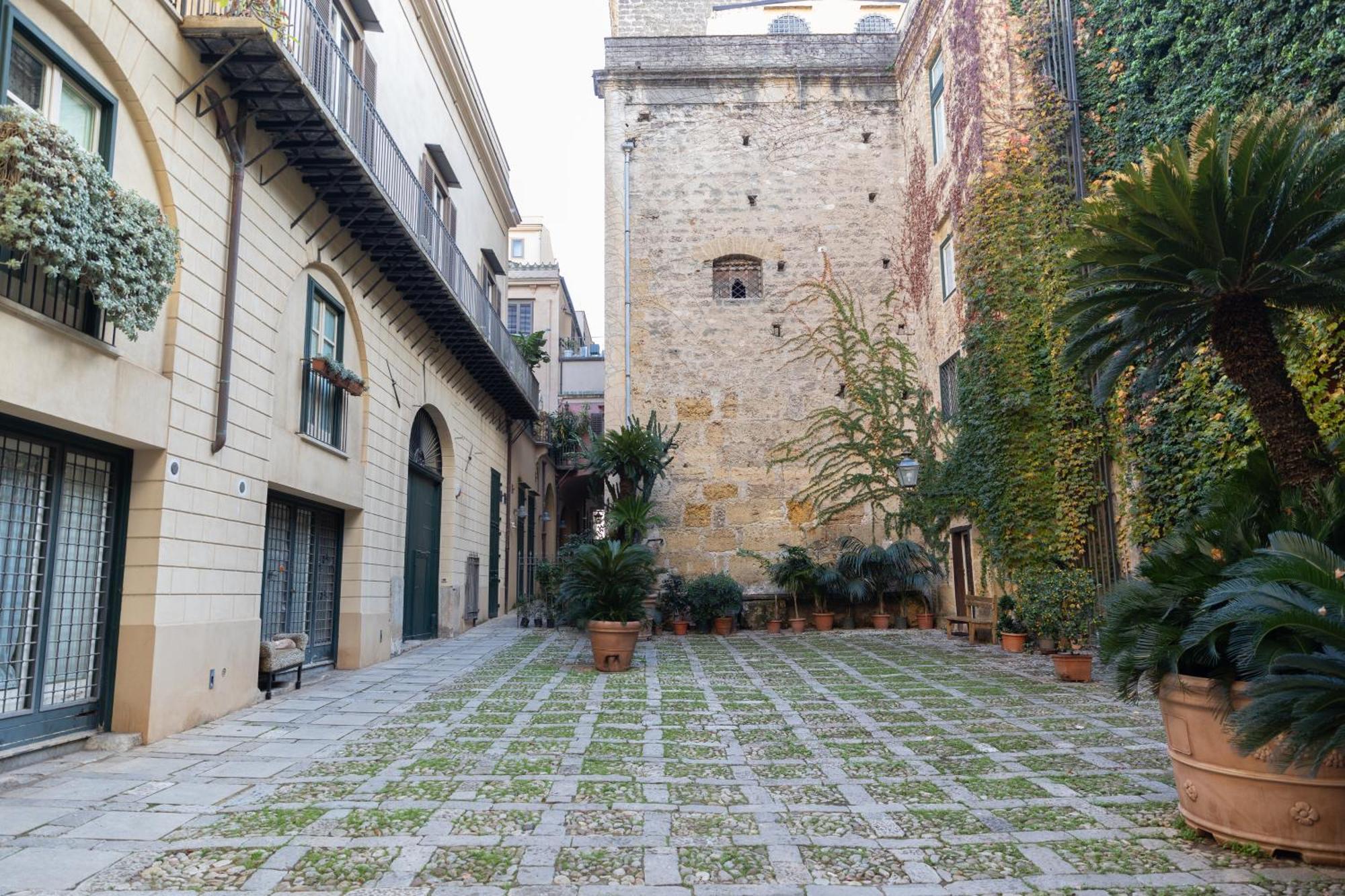 Dimora Artale In Cattedrale Daire Palermo Dış mekan fotoğraf